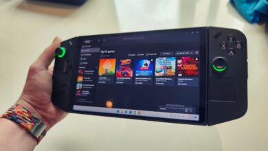Lenovo Legion Go 2: Dual Screen Design And Modular Controller By Lenovo